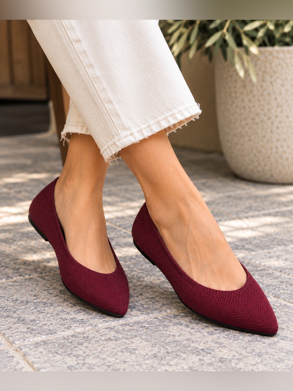 VIVAIA Aria 5° Pointed Toe Ballet Flats Ruby Red Washable EU 41 US 10
